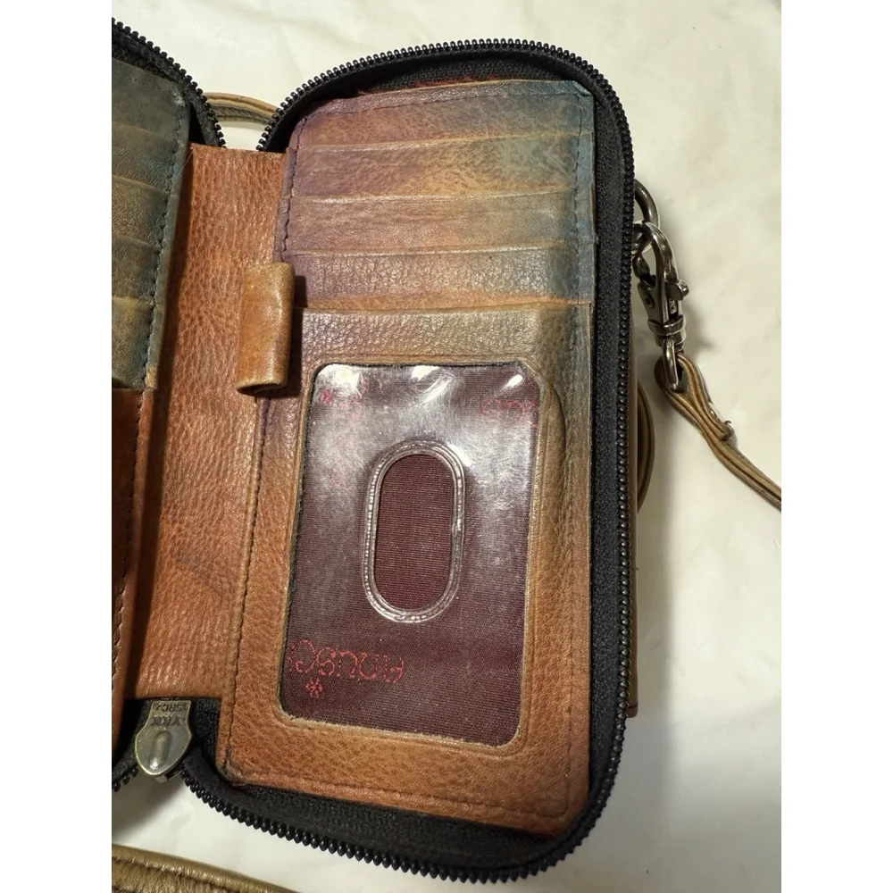 Anuska Wallet Peacock Lily Leather crossbody